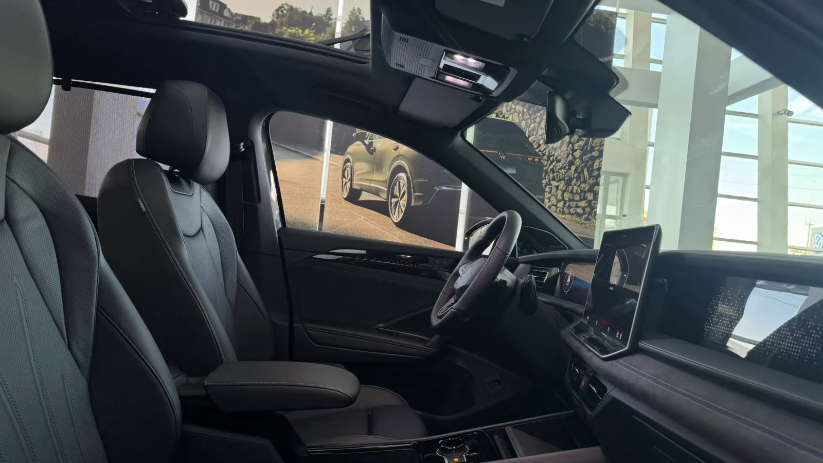 Зображення Tayron R-Line Platinum 2.0 TDI 4M