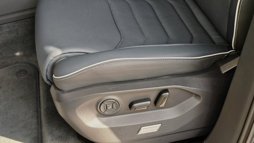 Зображення Touareg R-Line Final Edition2 3.0 V6 TDI
