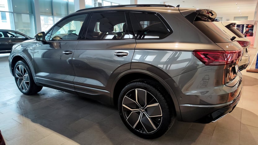 Зображення Touareg R-Line Final Edition2 3.0 V6 TDI