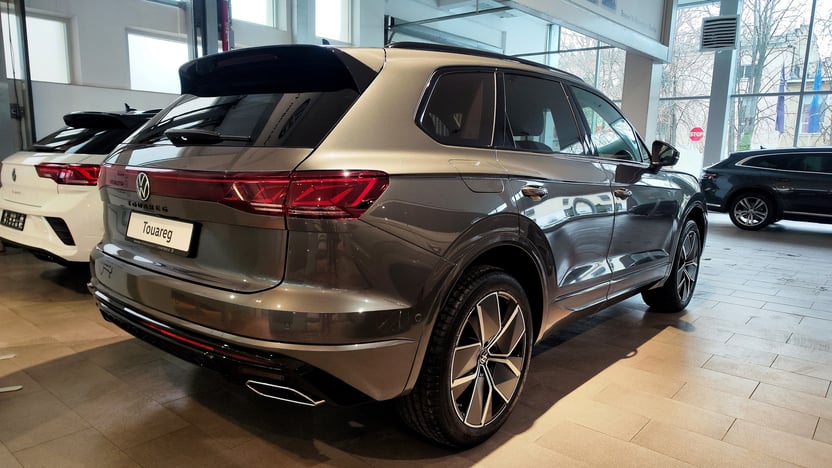 Зображення Touareg R-Line Final Edition2 3.0 V6 TDI
