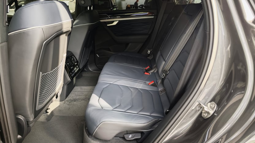 Зображення Touareg R-Line Final Edition2 3.0 V6 TDI