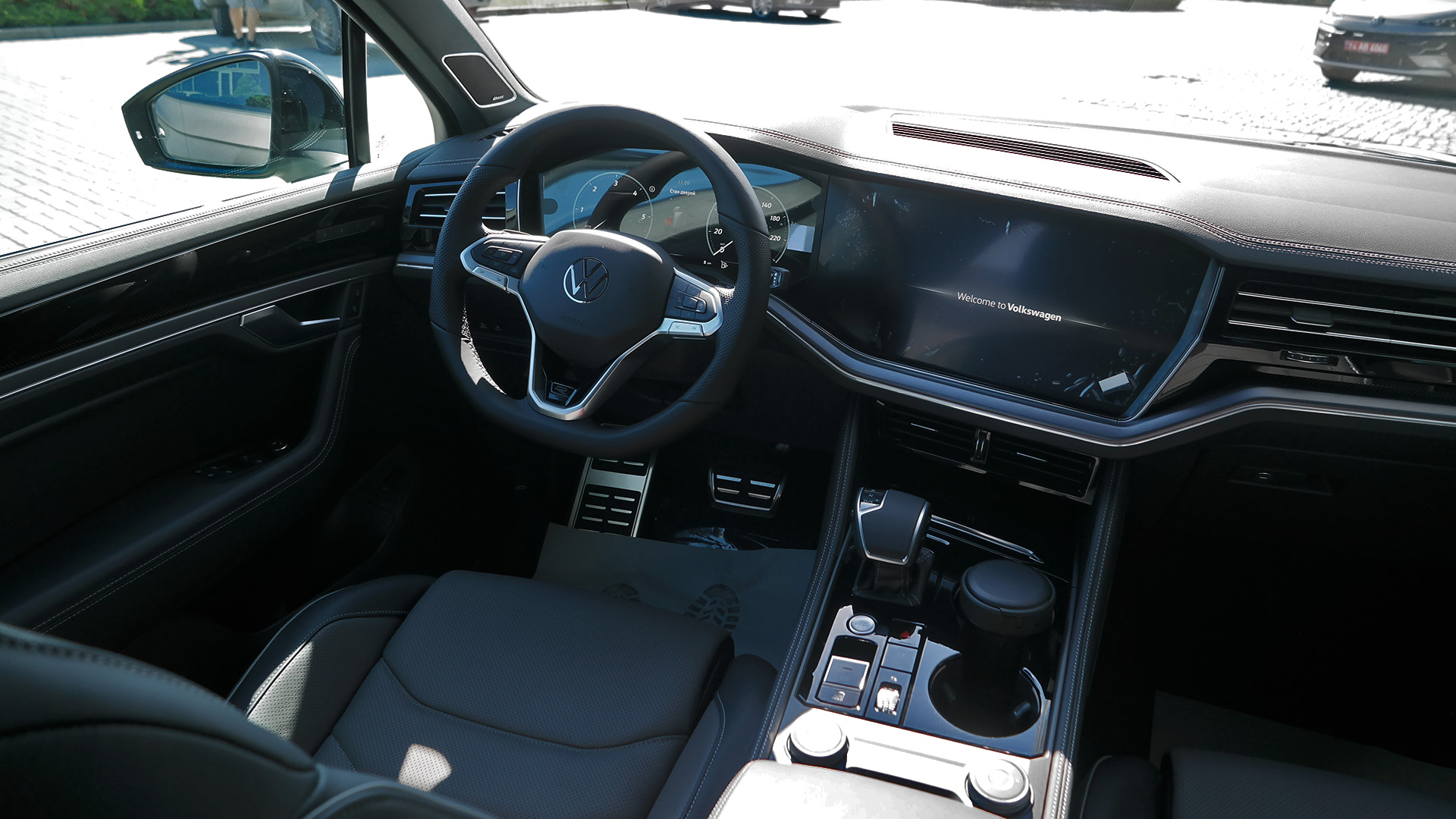 Зображення Touareg R-Line Platinum1 3.0 V6 TDI