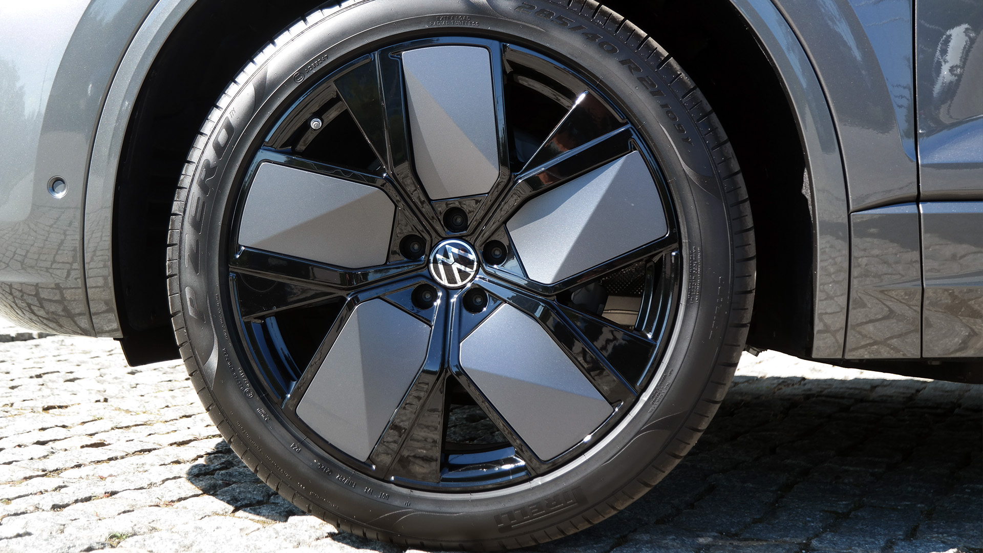 Зображення Touareg R-Line Platinum1 3.0 V6 TDI