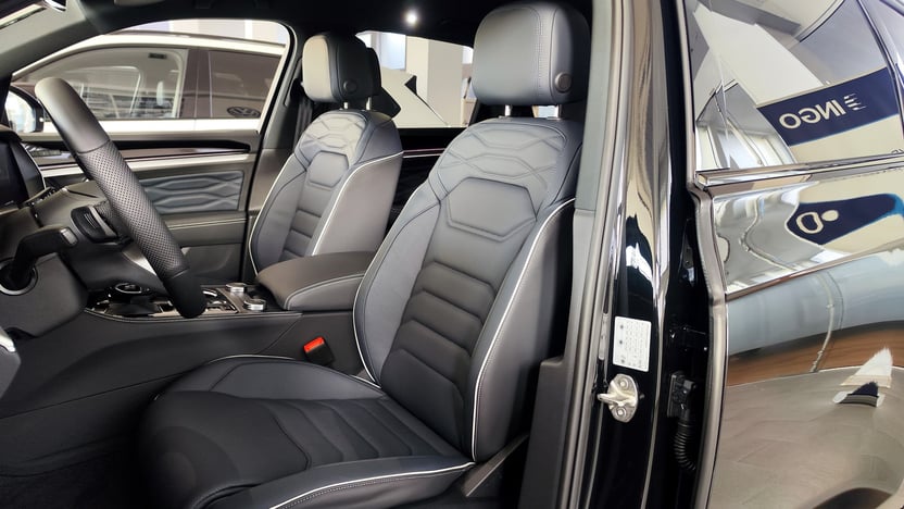 Зображення Touareg R-Line Final Edition2 3.0 V6 TDI