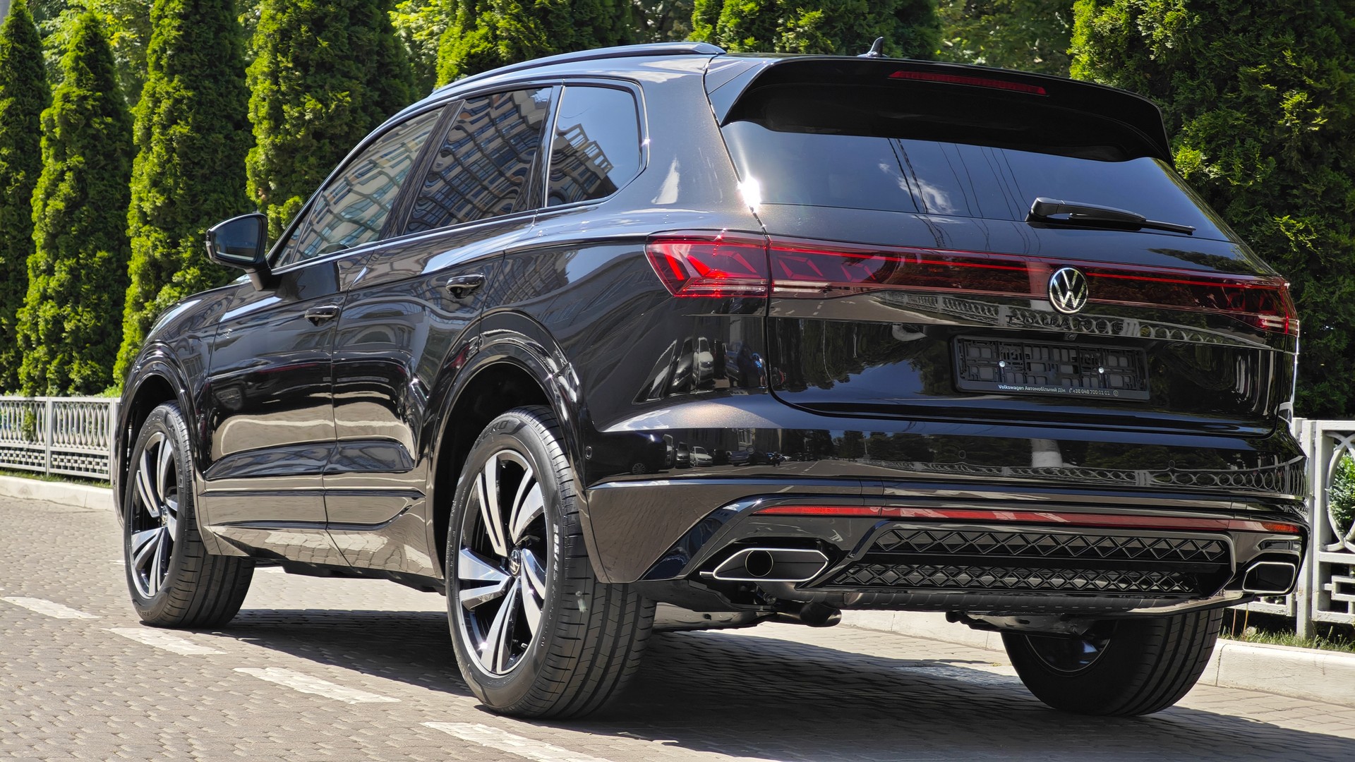Зображення Touareg R-Line Platinum3 3.0 V6 TDI