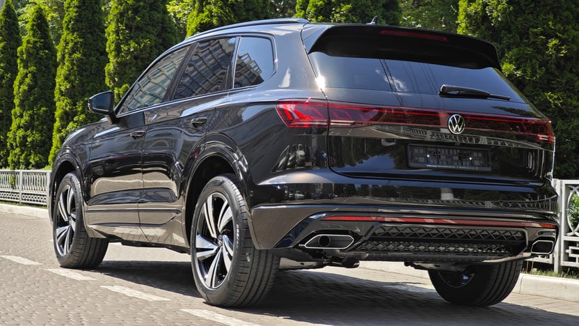 Зображення Touareg R-Line Platinum3 3.0 V6 TDI