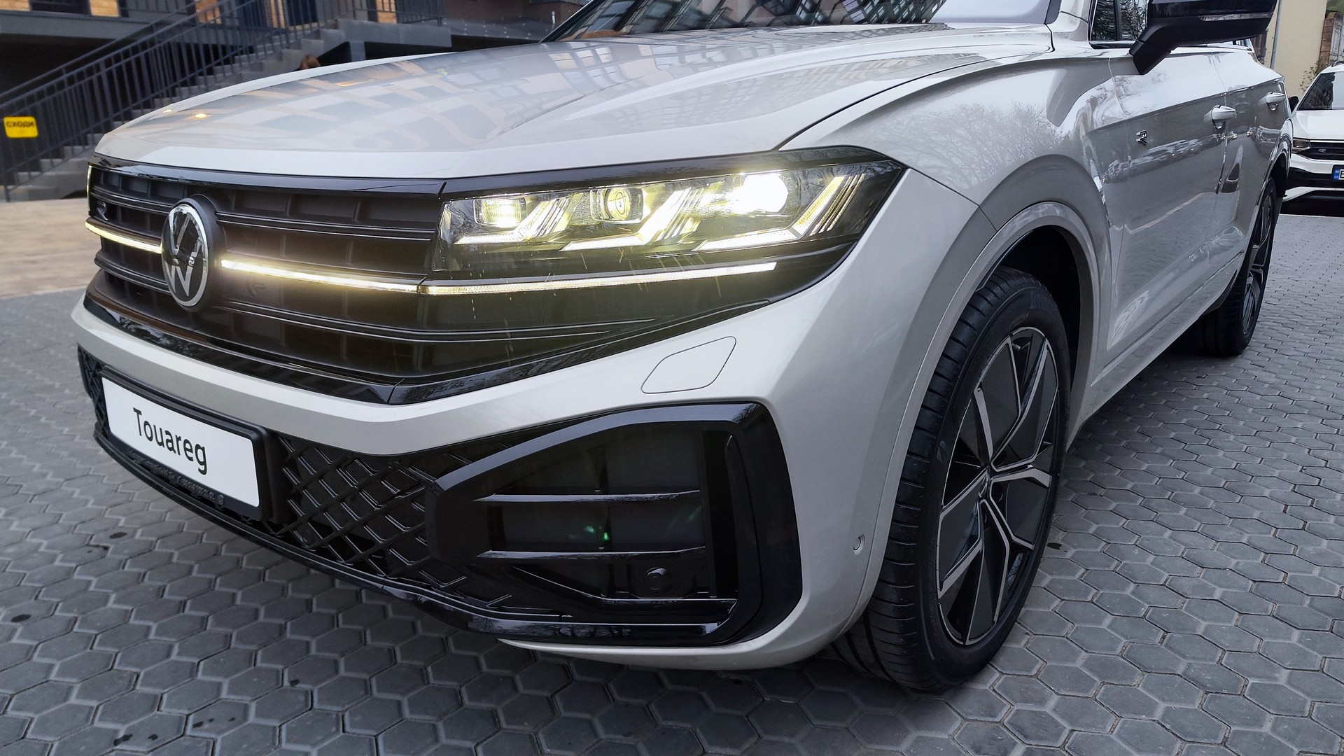 Зображення Touareg R-Line Platinum1 3.0 V6 TDI