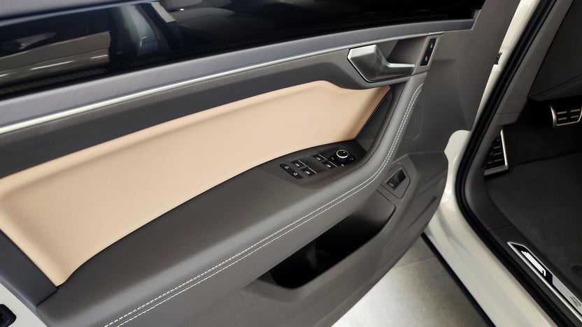 Зображення Touareg R-Line Platinum1 3.0 V6 TDI