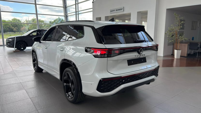 Зображення Tayron R-Line Platinum 2.0 TDI 4M
