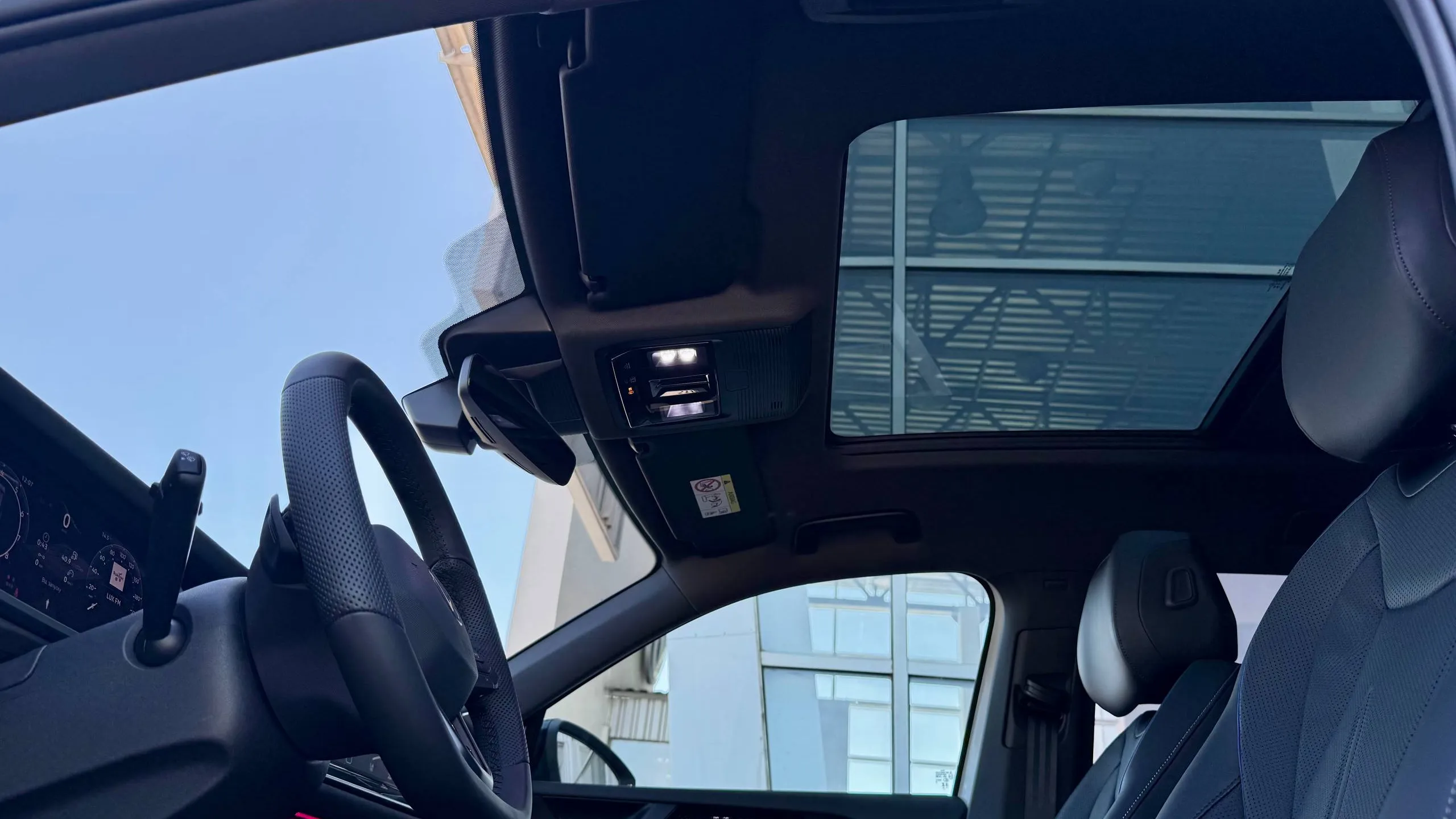 Зображення Tayron R-Line Platinum 2.0 TDI 4M