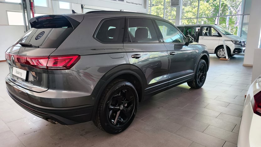 Зображення Touareg Silver+ 3.0 V6 TFSI